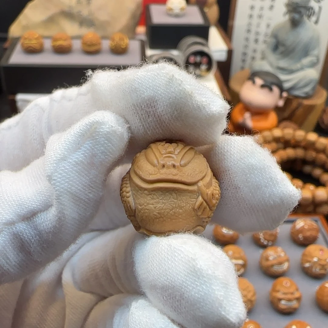 猴头核桃吊坠撑****寞文泰