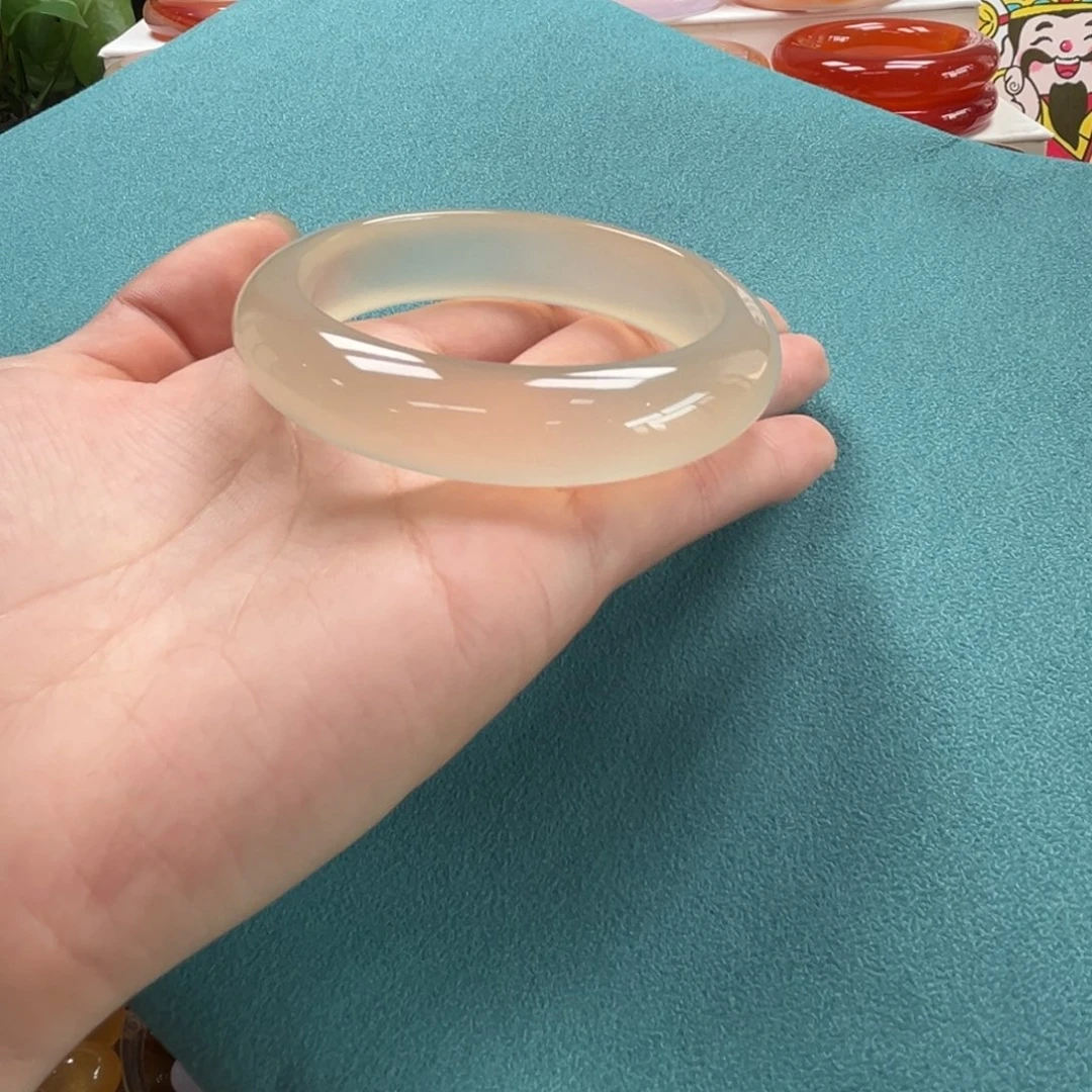 手镯玛瑙/玉髓未镶嵌