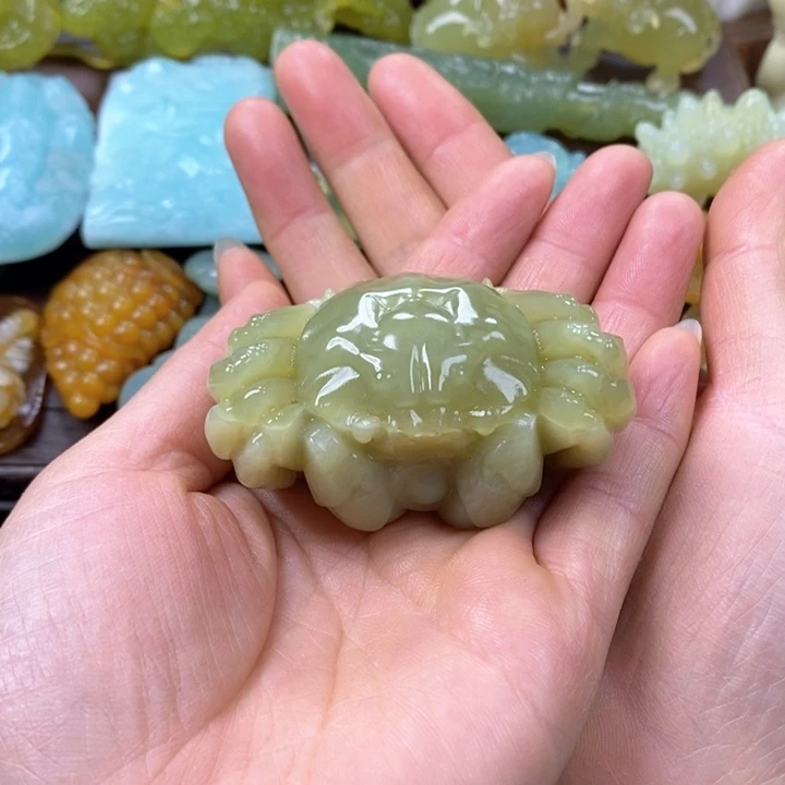 蛇纹石玉手把未镶嵌盛**年