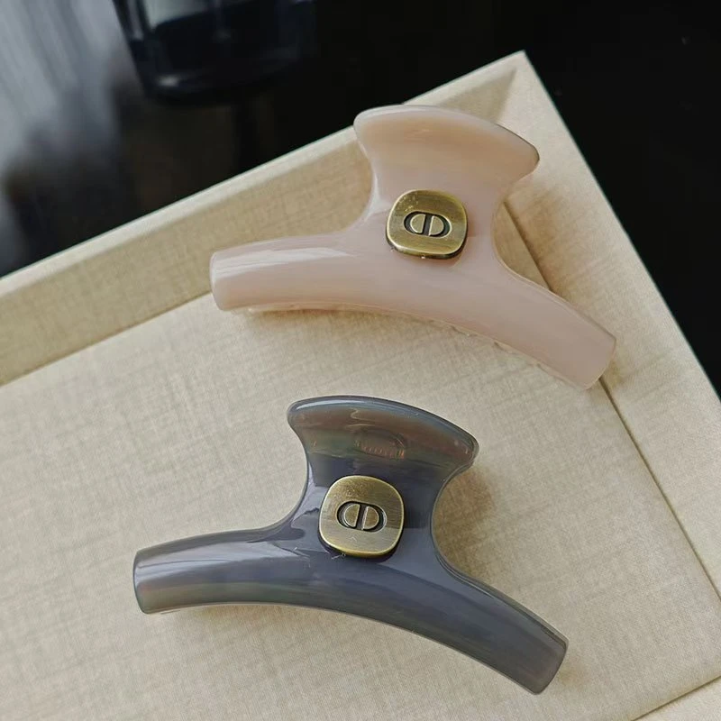 8cm小号高级感弧形衣架抓夹气质半抓发量少鲨鱼夹后脑勺发卡抓夹