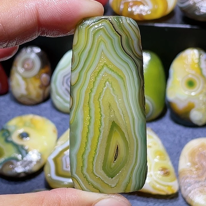 玛瑙/玉髓未镶嵌吊坠(不含链)