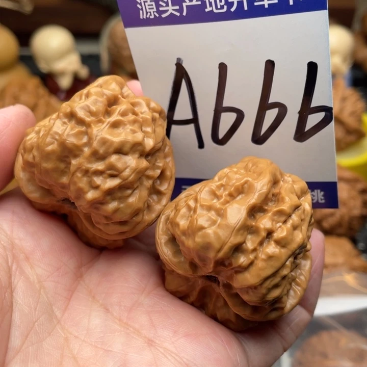 把件桃核蛤蟆头37