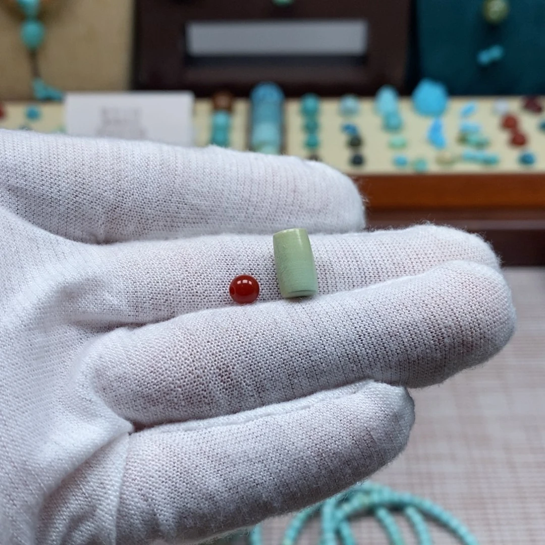 未镶嵌配饰南红玛瑙