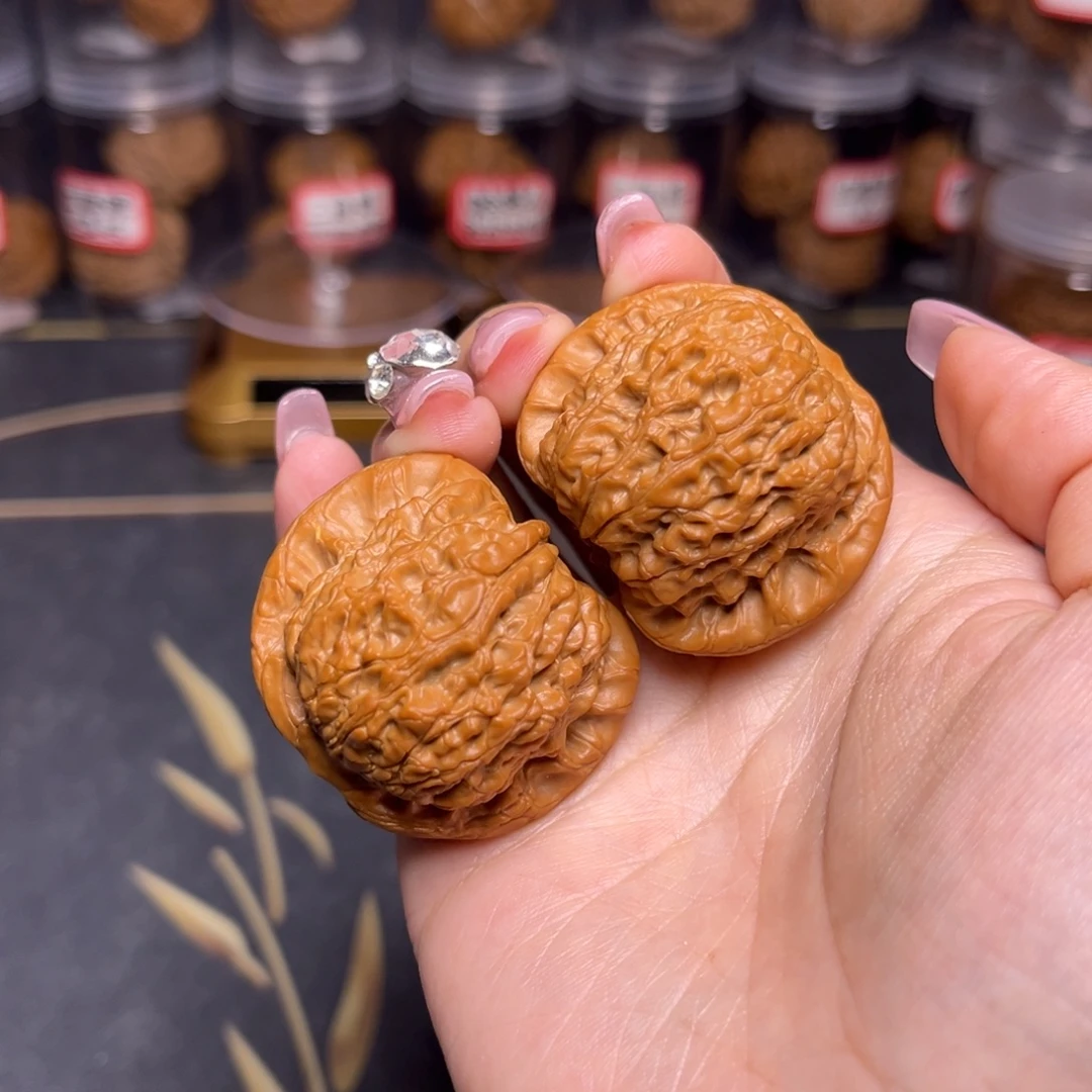 吊坠文玩核桃血麒麟42