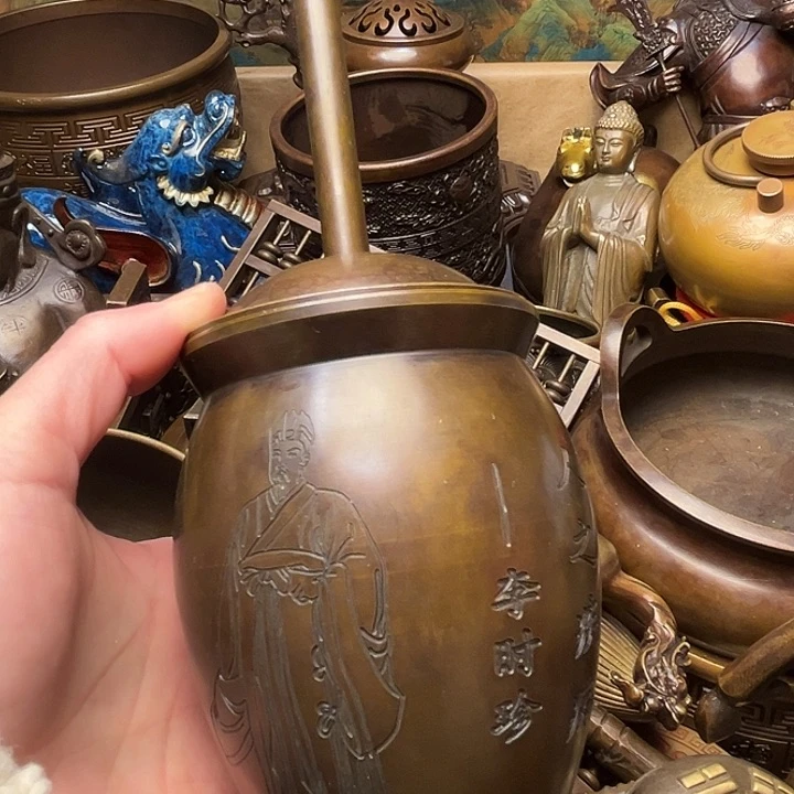 精美铜器批发档口