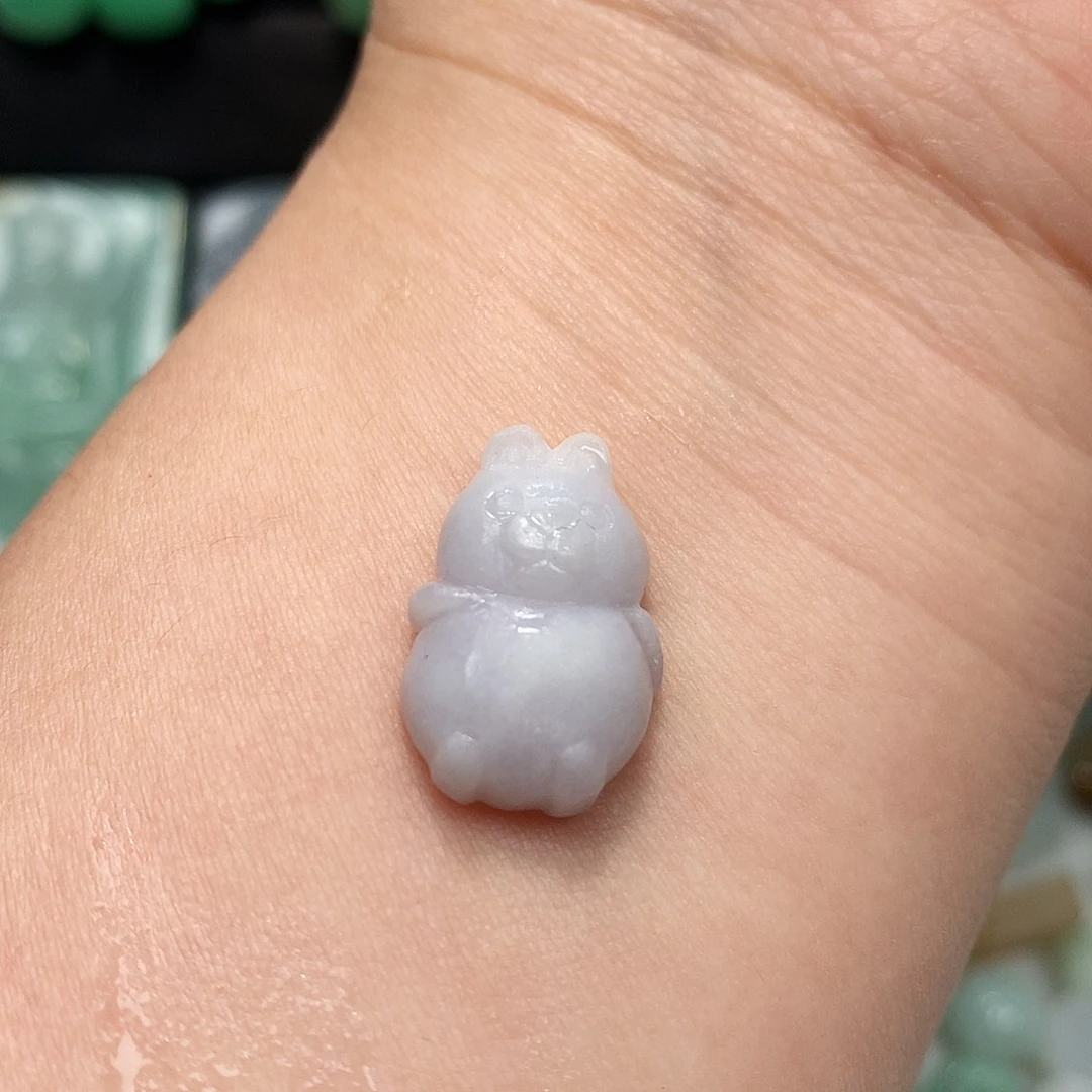 翡翠未镶嵌颈饰毛货小兔子