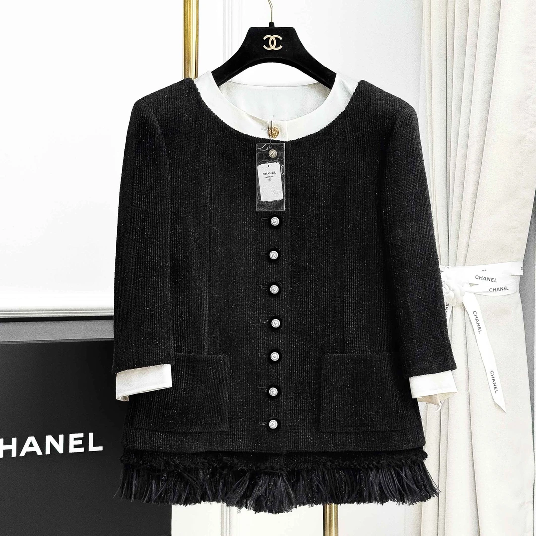 99新 Chanel/香奈儿 38码20A康鹏街系列黑色白边流苏软呢外套