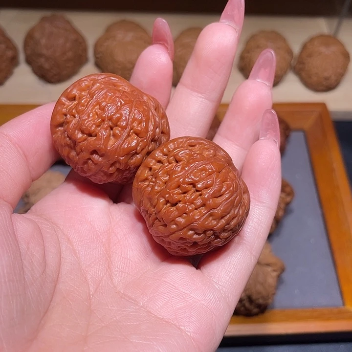 A***n吊坠文玩核桃莲花