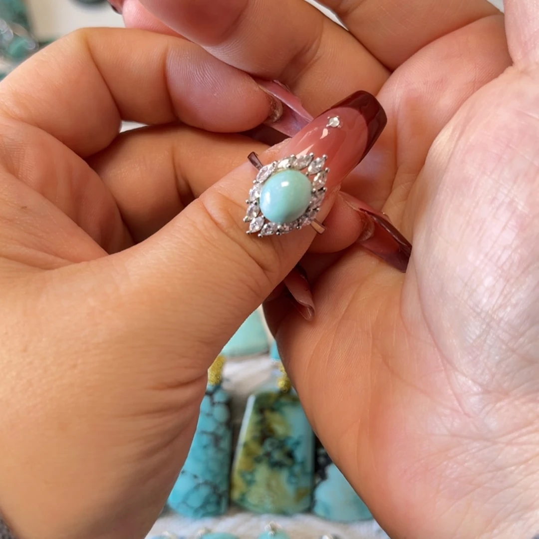 【闪购商品】未镶嵌绿松石珠宝奇石