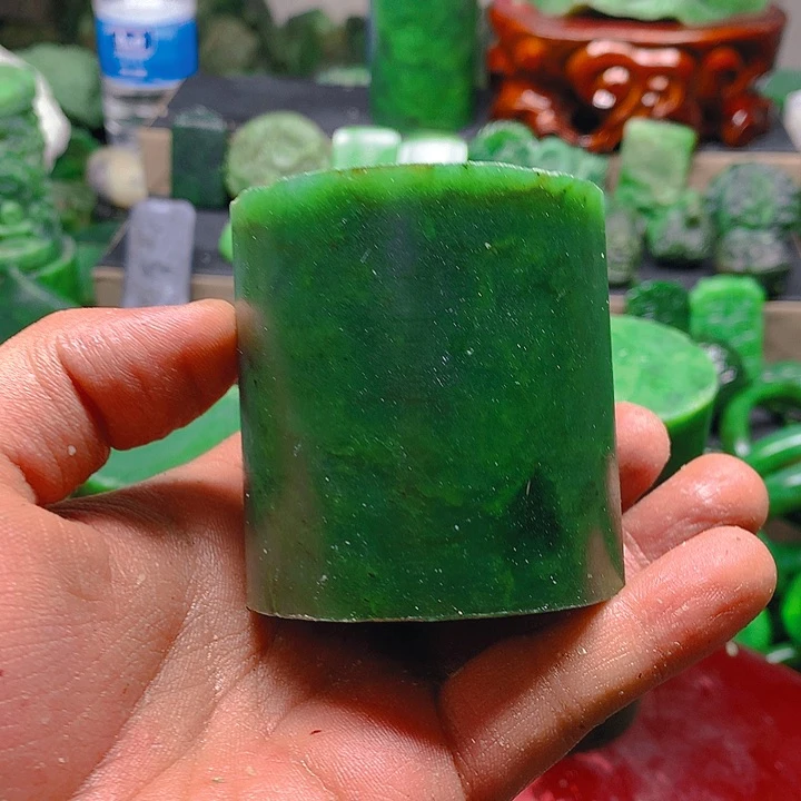 和田玉（碧玉）未镶嵌珠宝半成品墨*