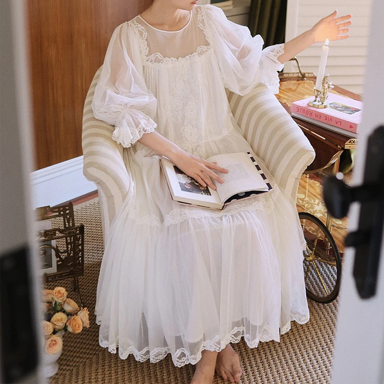 睡裙法式长裙长款甜美裙子气质显瘦蕾丝白色仙女裙秋季连衣裙
