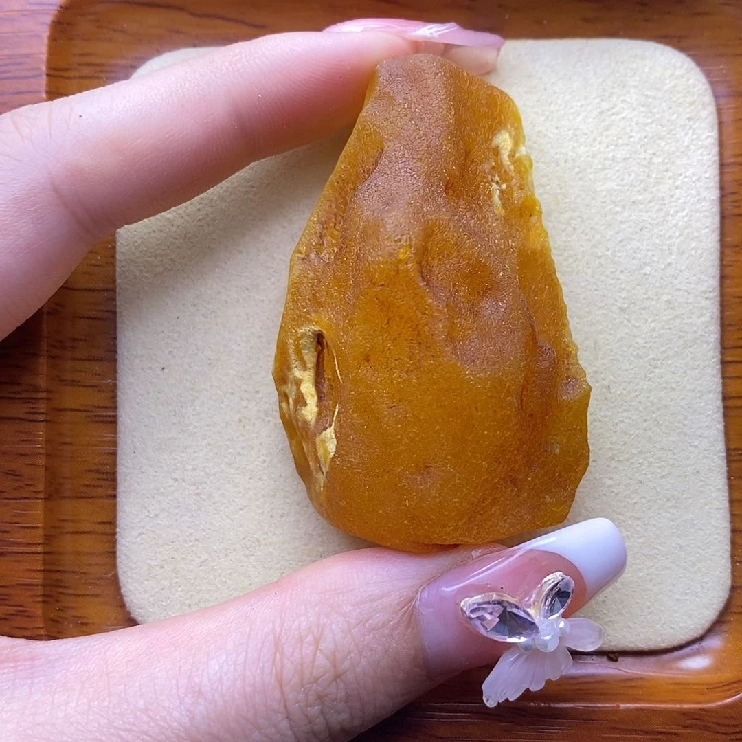 定制琥珀未镶嵌陈