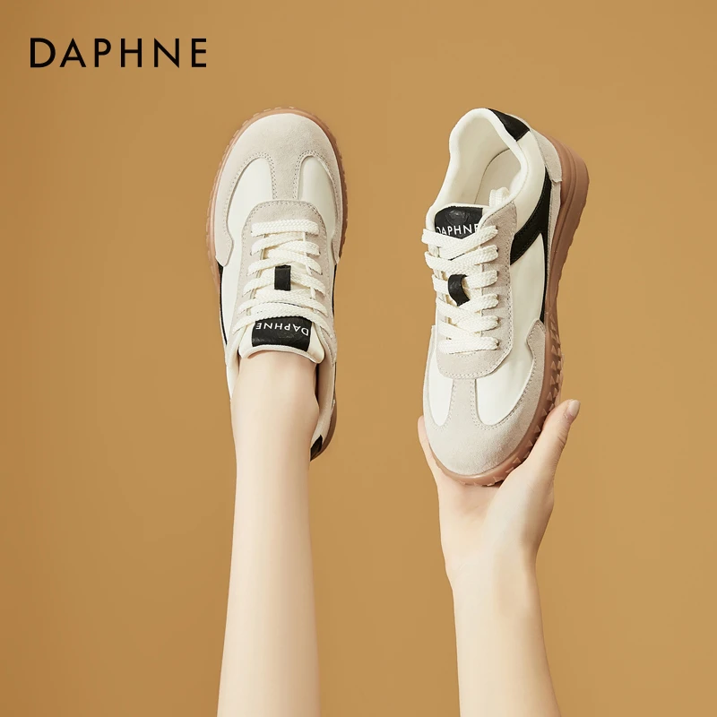 达芙妮百搭厚底德训鞋女2025秋季新款韩版复古拼色运动休闲板鞋子