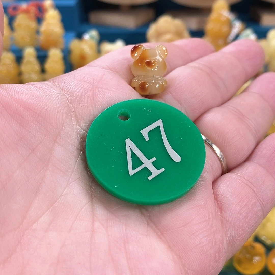 琥珀颈饰未镶嵌小*裸石