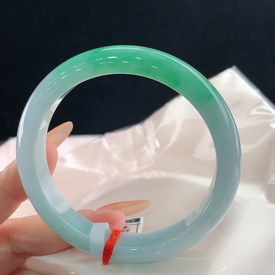 【闪购商品】未镶嵌手镯翡翠61.7，61/62