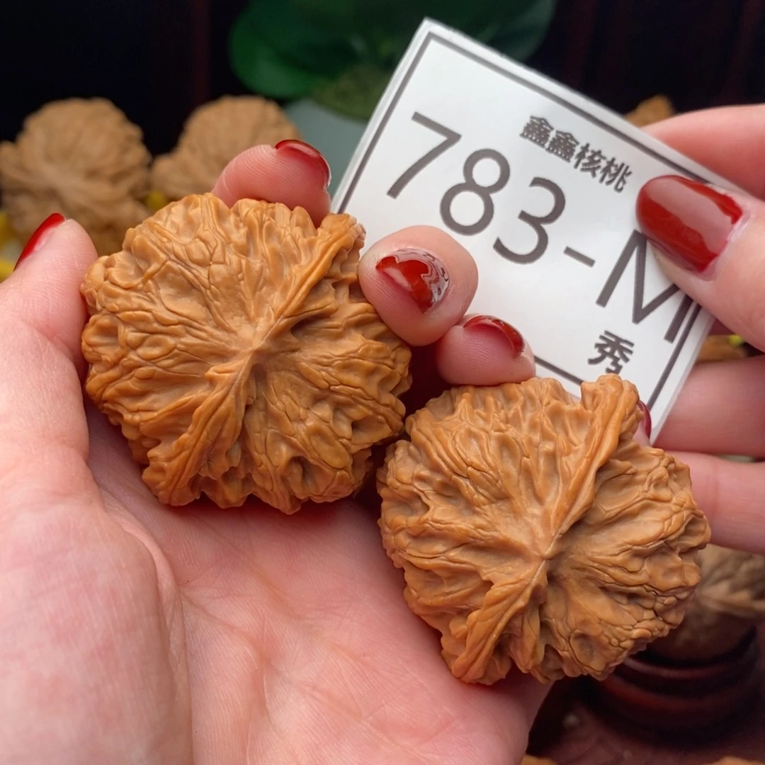 文玩核桃把件苹果园45