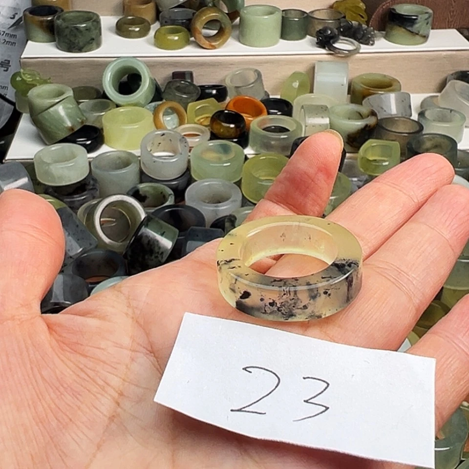 【闪购商品】未镶嵌蛇纹石玉戒指霜****4