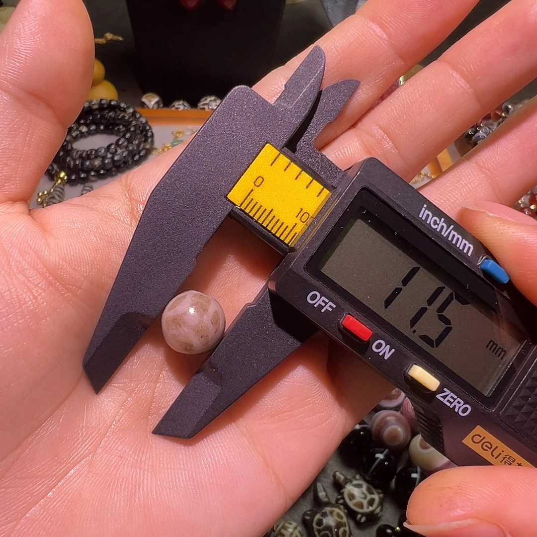 树脂制品邦提克佩珠