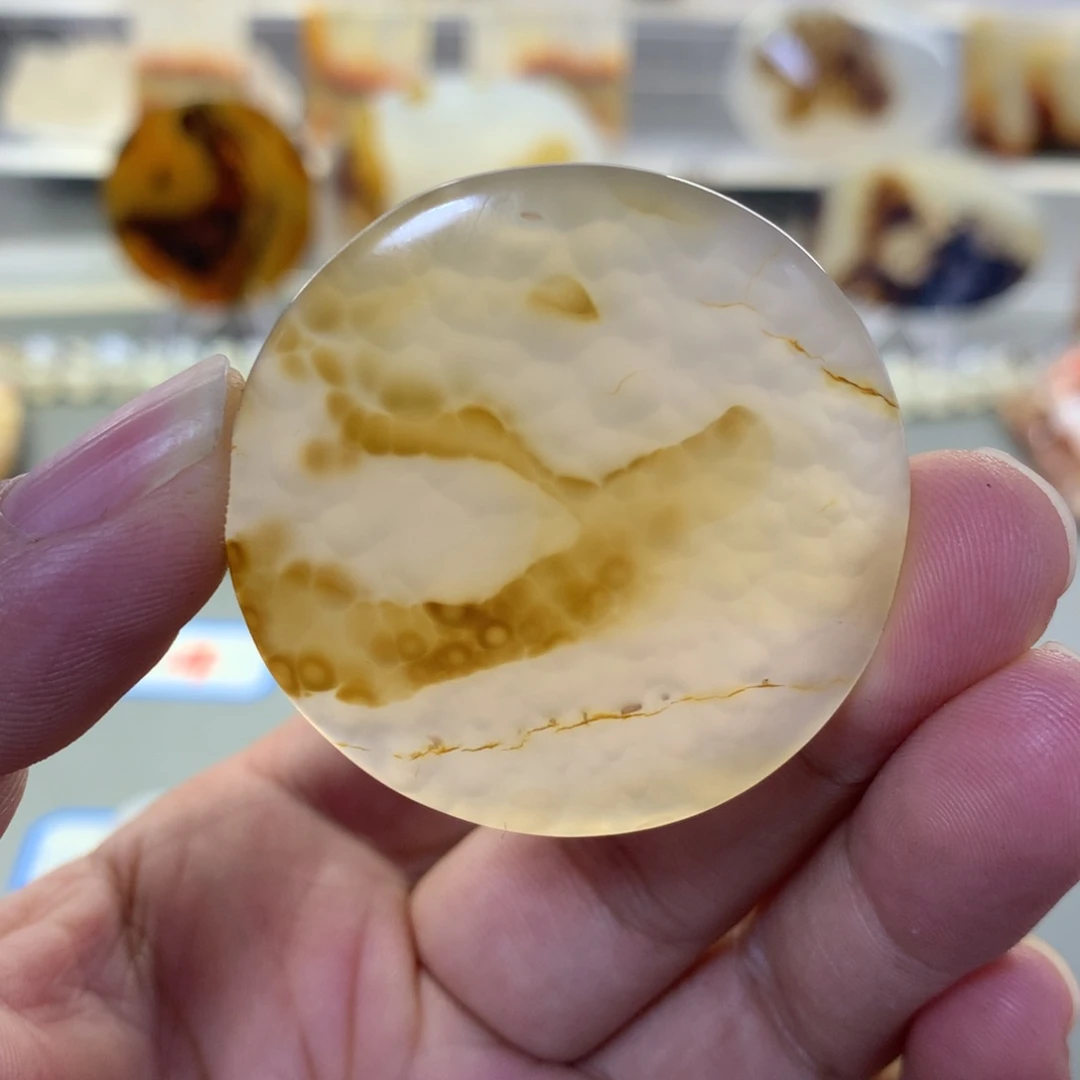 玛瑙/玉髓颈饰未镶嵌
