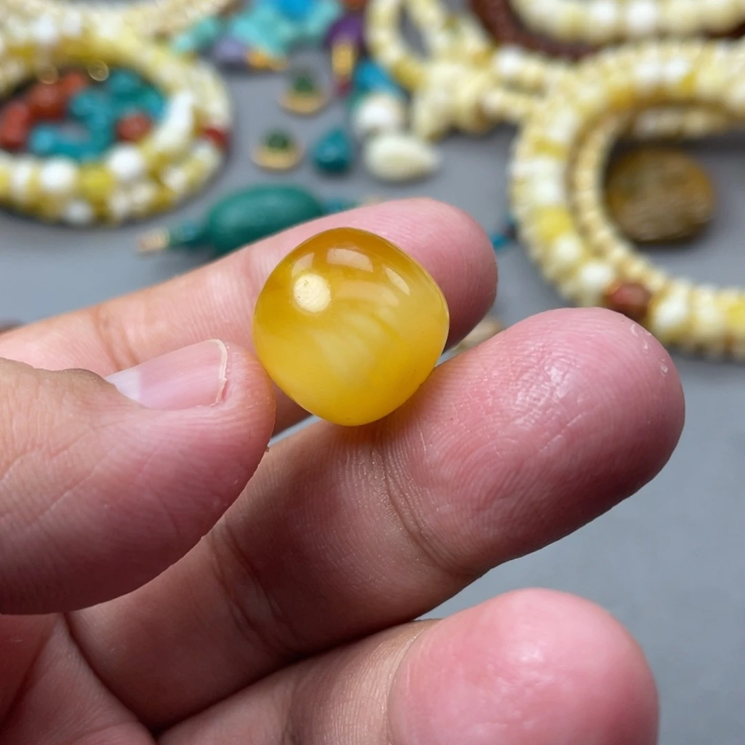 琥珀珠宝奇石未镶嵌f****023
