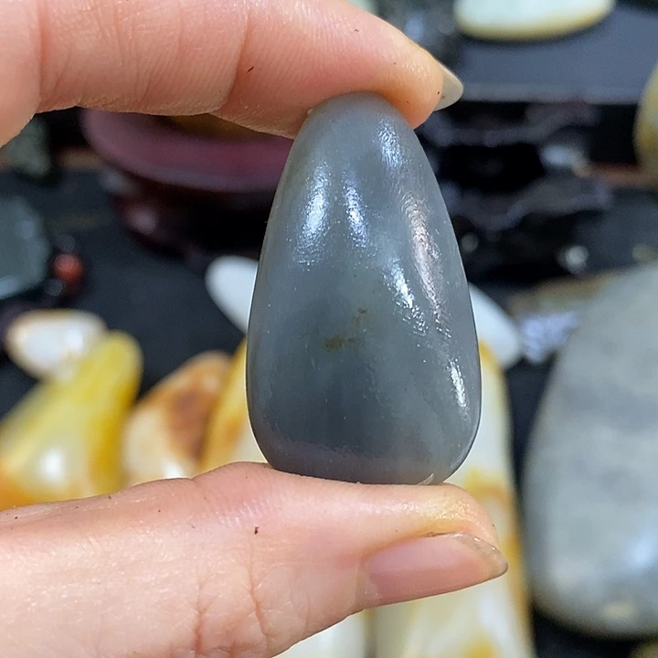 未镶嵌和田玉（糖玉）挂件