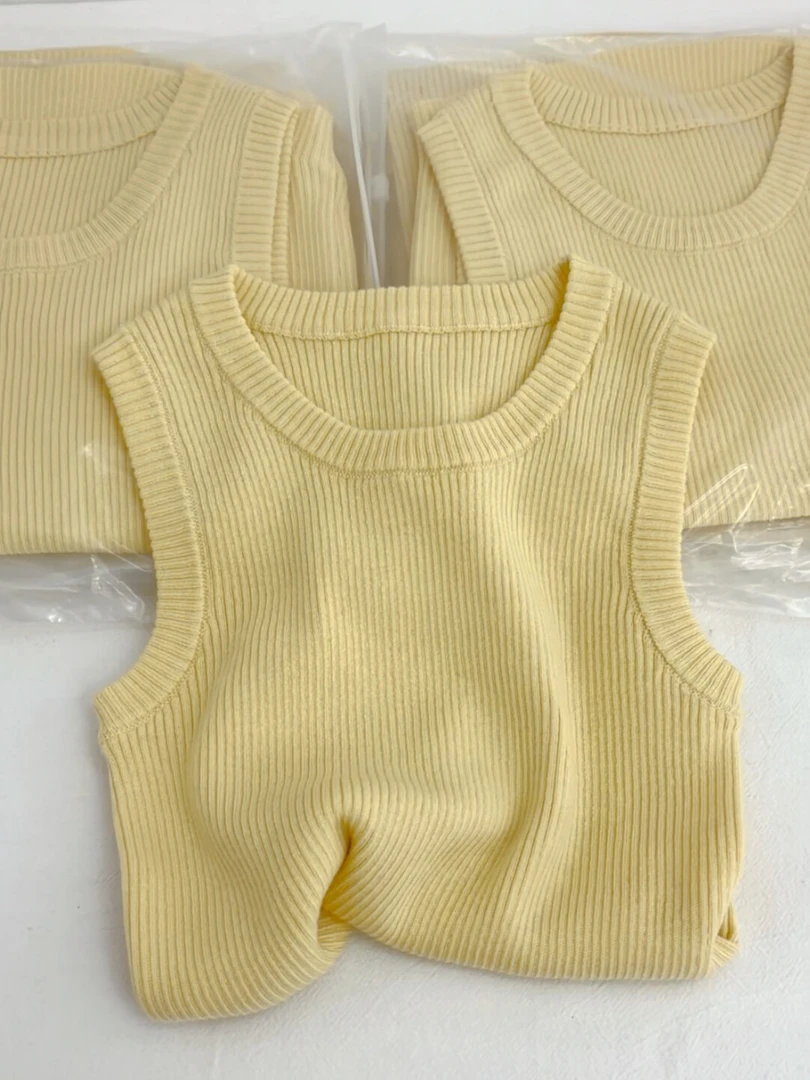 韩系奶黄工字无袖背心吊带女夏季小个子独特绝美短款修身美背上衣