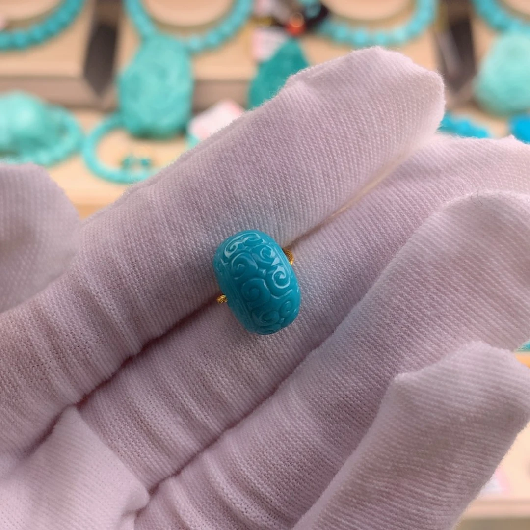 绿松石珠宝奇石未镶嵌吉**相