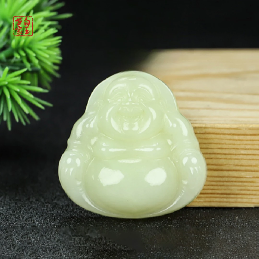 白玉世家-【新疆若羌料】佛佑今生/和田玉黄玉佛公吊坠约37*37*12mm