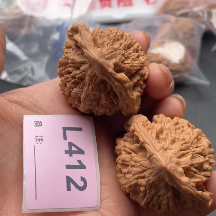 文玩核桃把件官帽