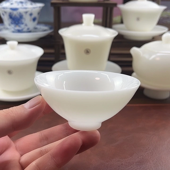 上釉璞玉瓷90ml斗笠主人杯