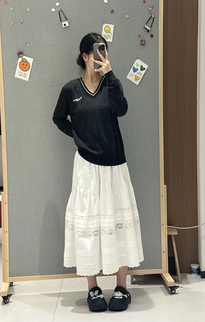 【现货】FIZZFLYV领胸口绣花毛衣针织