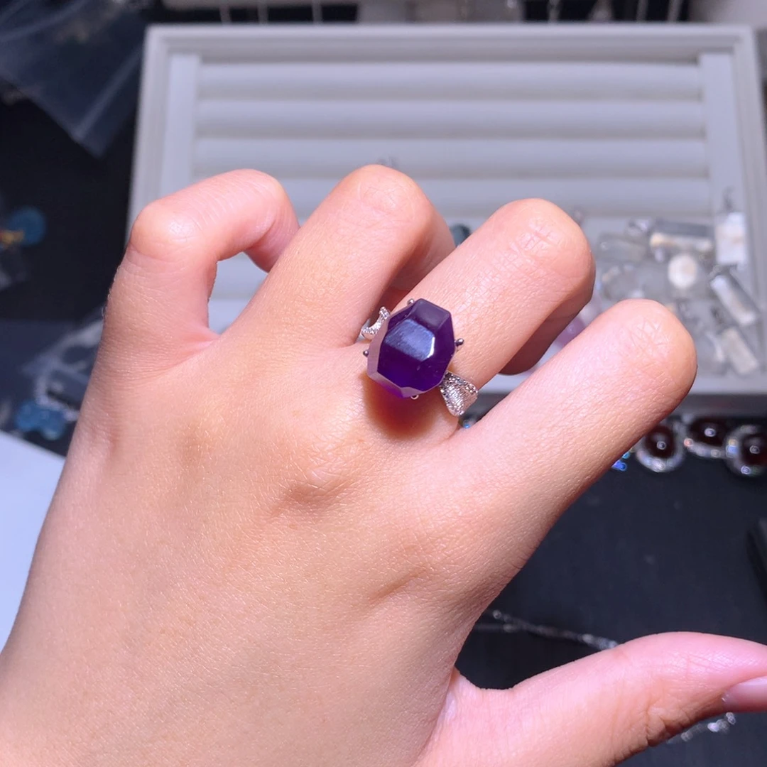 【闪购商品】银S925镶嵌戒指水晶季*