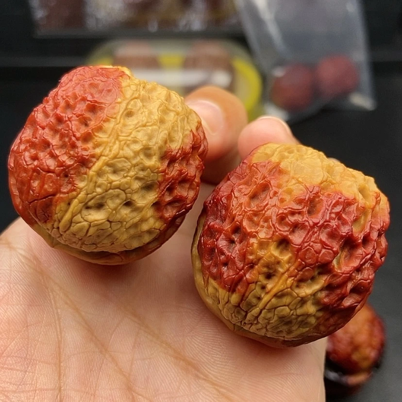 【闪购商品】把件文玩核桃40尺牡丹绣球52.5克