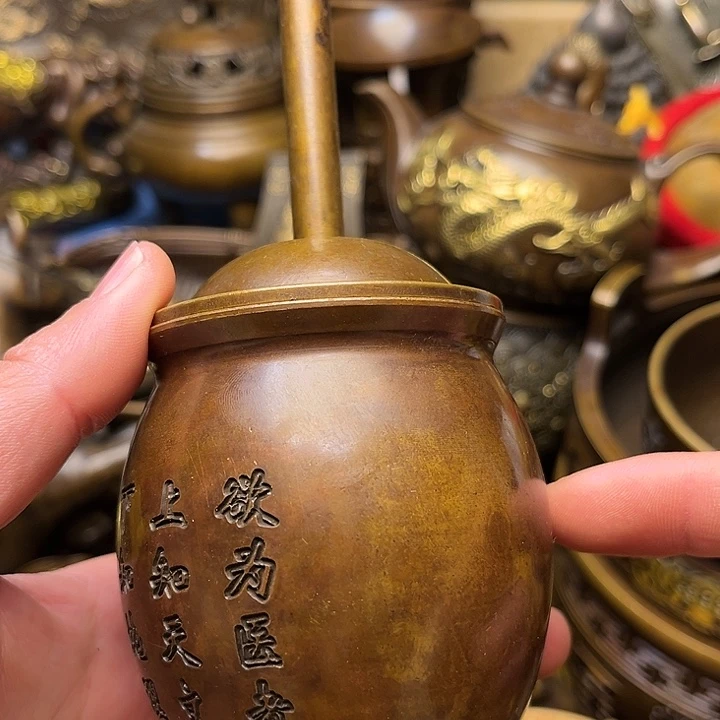 精美铜器批发档口