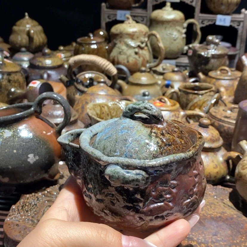【闪购商品】茶壶紫砂《**》福利石头宝瓶