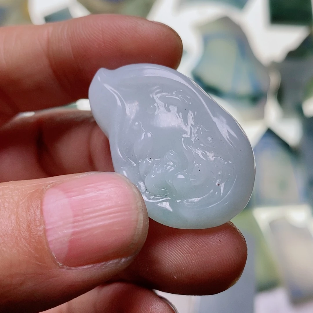 定制翡翠未镶嵌翡翠