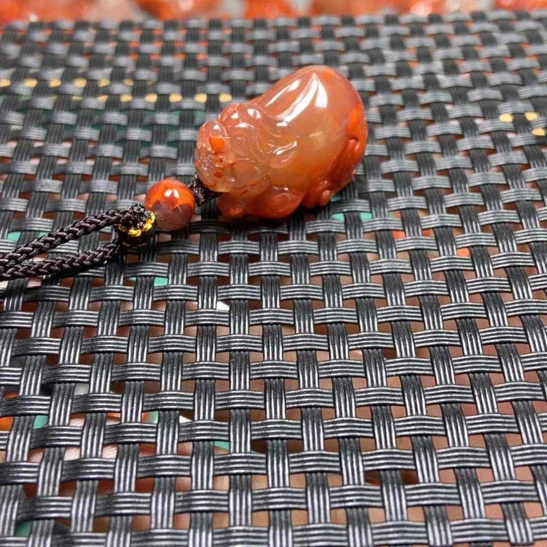 【闪购商品】南红玛瑙吊坠(不含链)未镶嵌