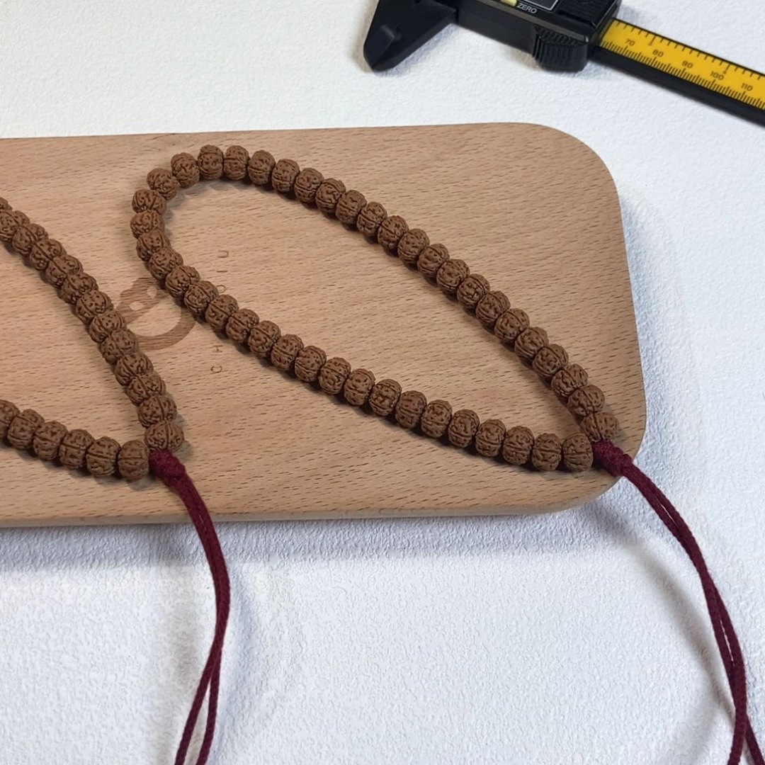 虎***威金刚菩提吊坠老树王