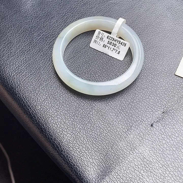 未镶嵌手镯翡翠55圈口