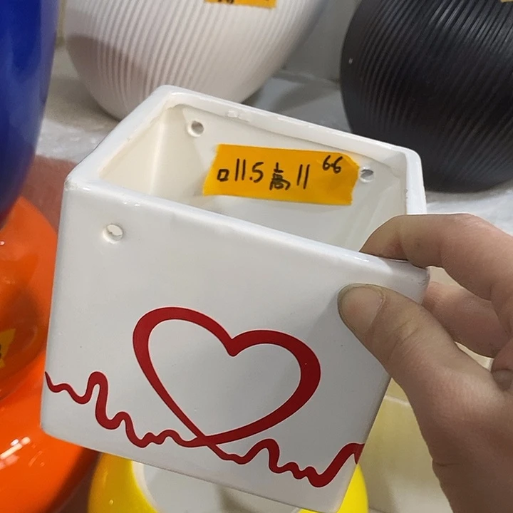 陶摆件陶盆有孔 瑕疵介意勿拍