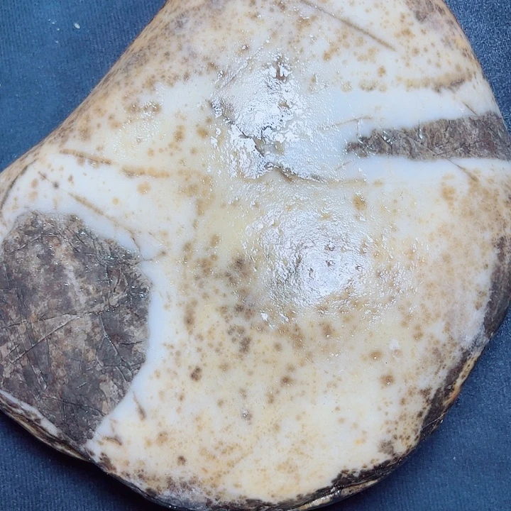 @***事和田玉未镶嵌珠宝奇石