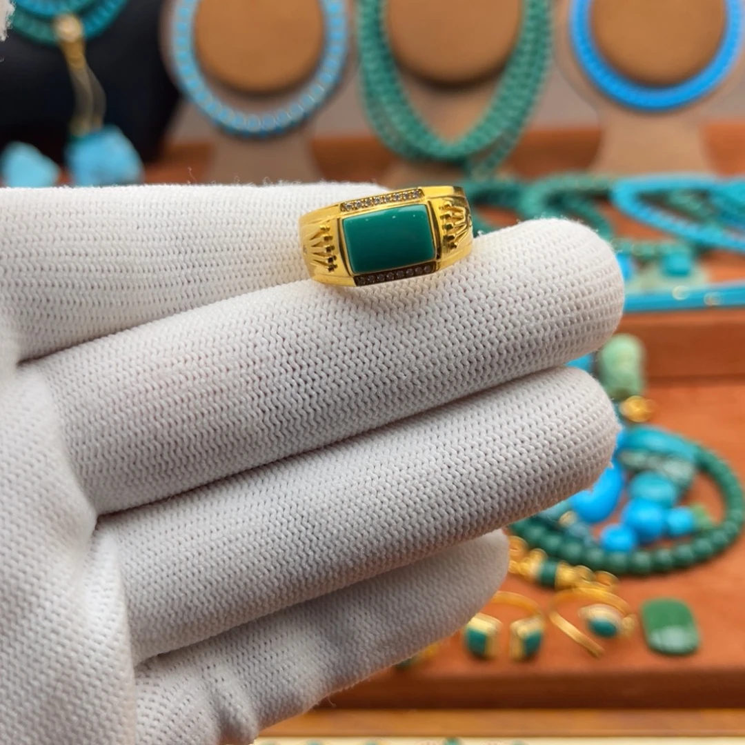 绿松石18K金镶嵌珠宝奇石