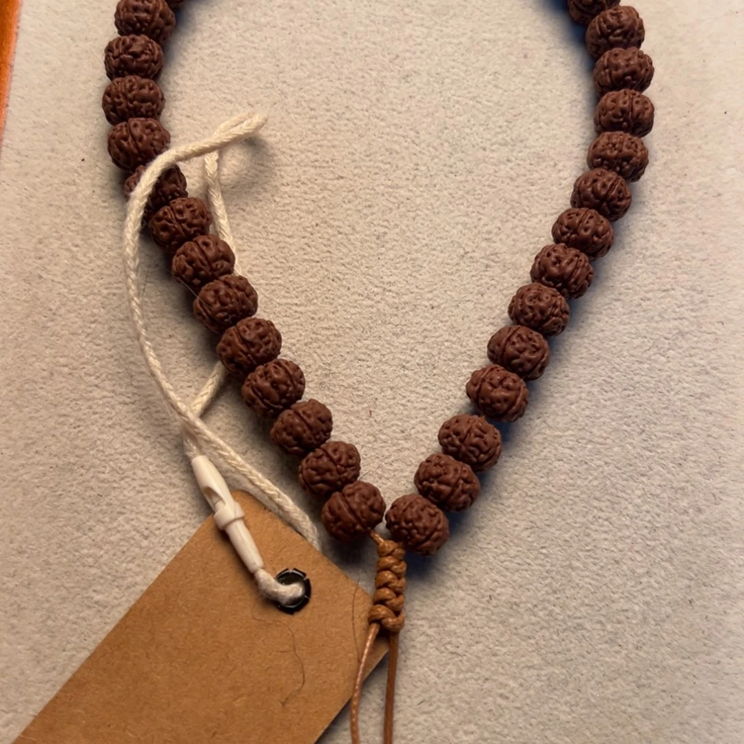 郑***、吊坠金刚菩提888888888888888888