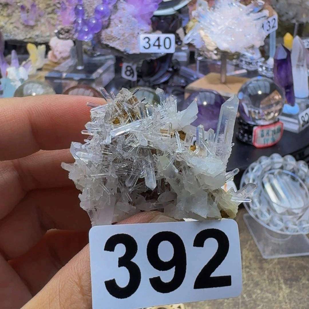 未镶嵌水晶珠宝半成品