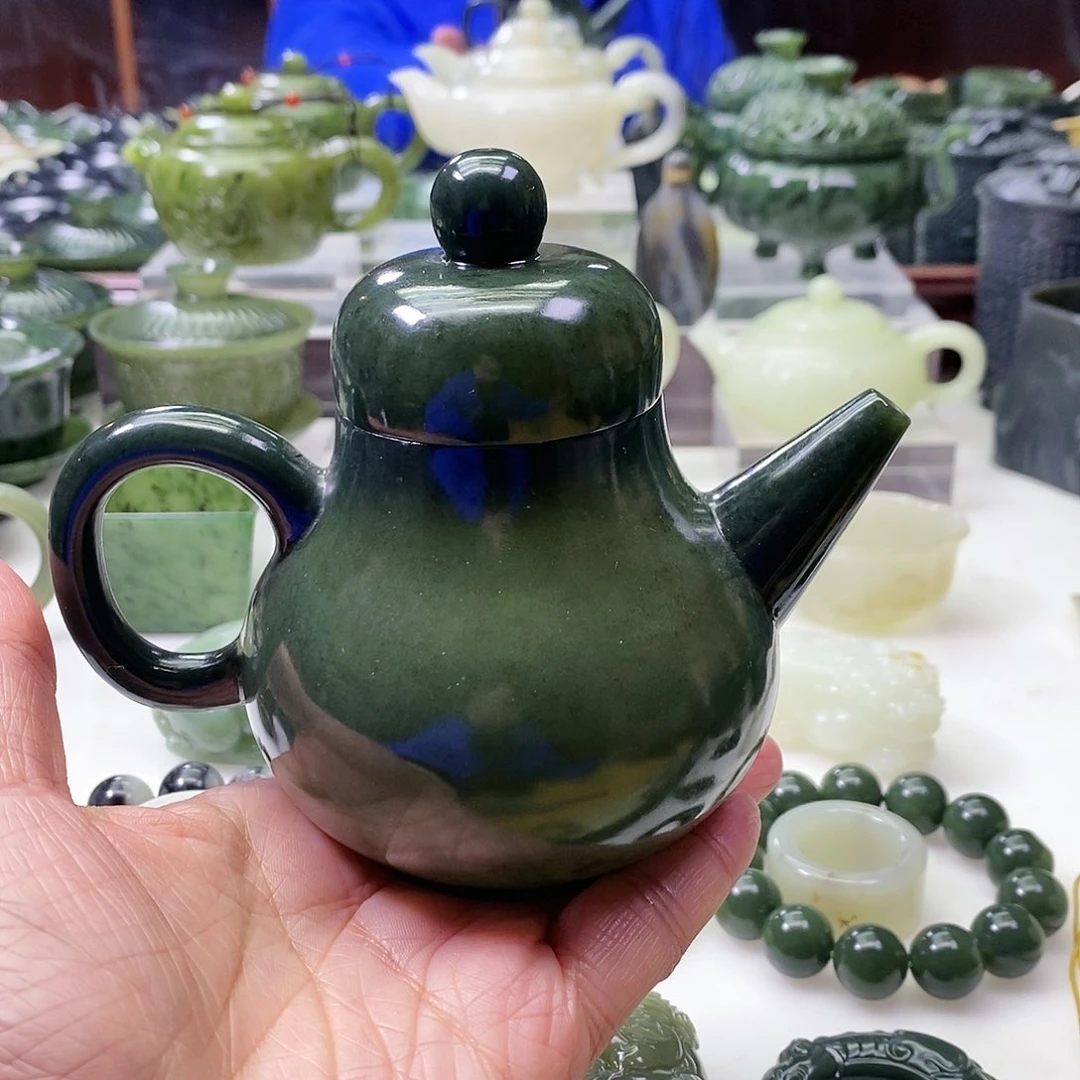 和田玉茶壶未镶嵌喜*羊