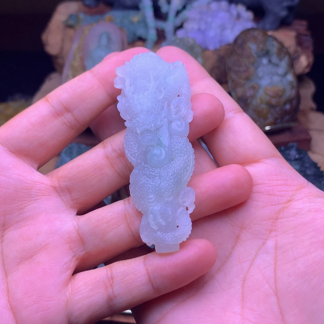 凤***槃定制翡翠未镶嵌翡翠