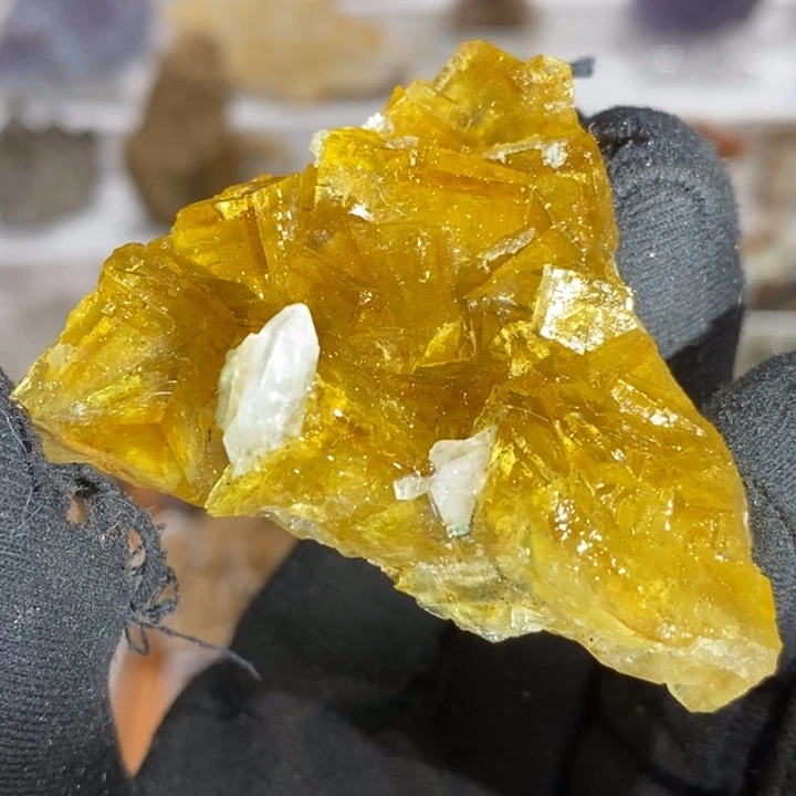 石材西班牙黄萤石有边