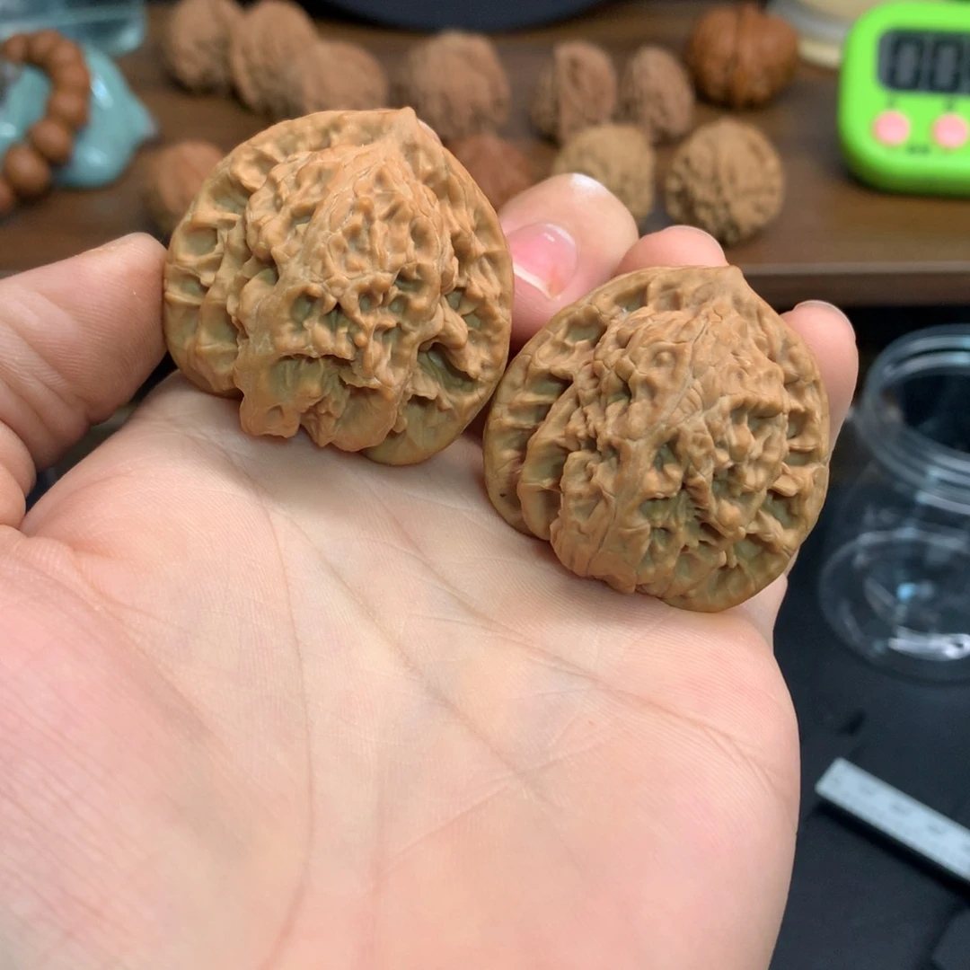 文玩核桃把件40+盘龙虎