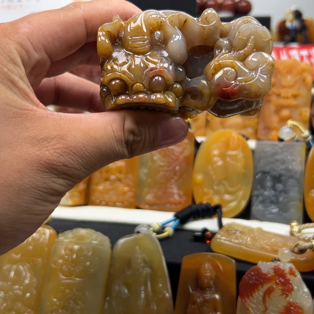 石英质玉（黄龙玉）未镶嵌多样性发货，发其一