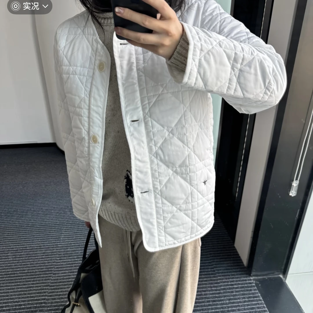 99新 DIOR/迪奥 au119/白菱形格纹蜜蜂刺绣夹克 36码 聚酯纤维